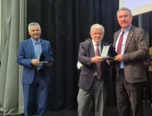 Ziraat Mühendislerine Onur Plaketleri, Kurnaz’a Vefa Örneği