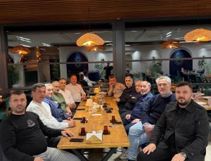 Arsin’de Dost Meclisi Alamara Restaurant’ta Kuruldu